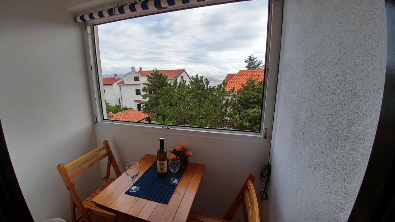 Apartments And Rooms Bova บัชกา ภายนอก รูปภาพ